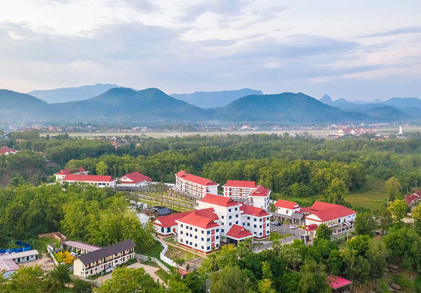 老挝南欧江梯级水电站可持续发展案例